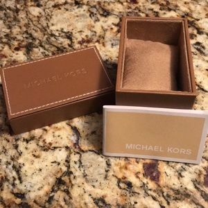Michael Kors Watch Box
